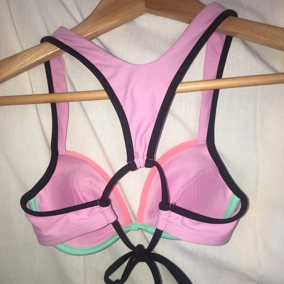 Bathing suit set - Picture 2 of 6